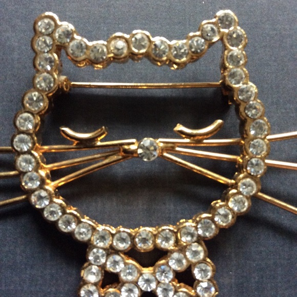 Sweet Jewelled Cat Brooch.😺 - Picture 8 of 9